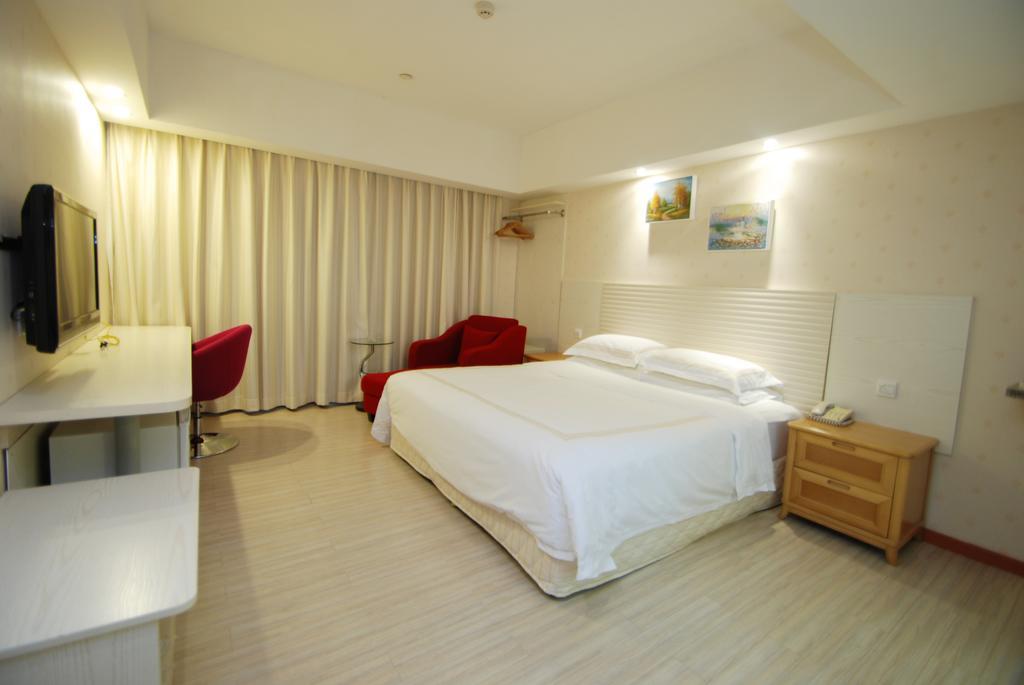Overseas Chinese Friendship Hotel Guangzhou Bagian luar foto