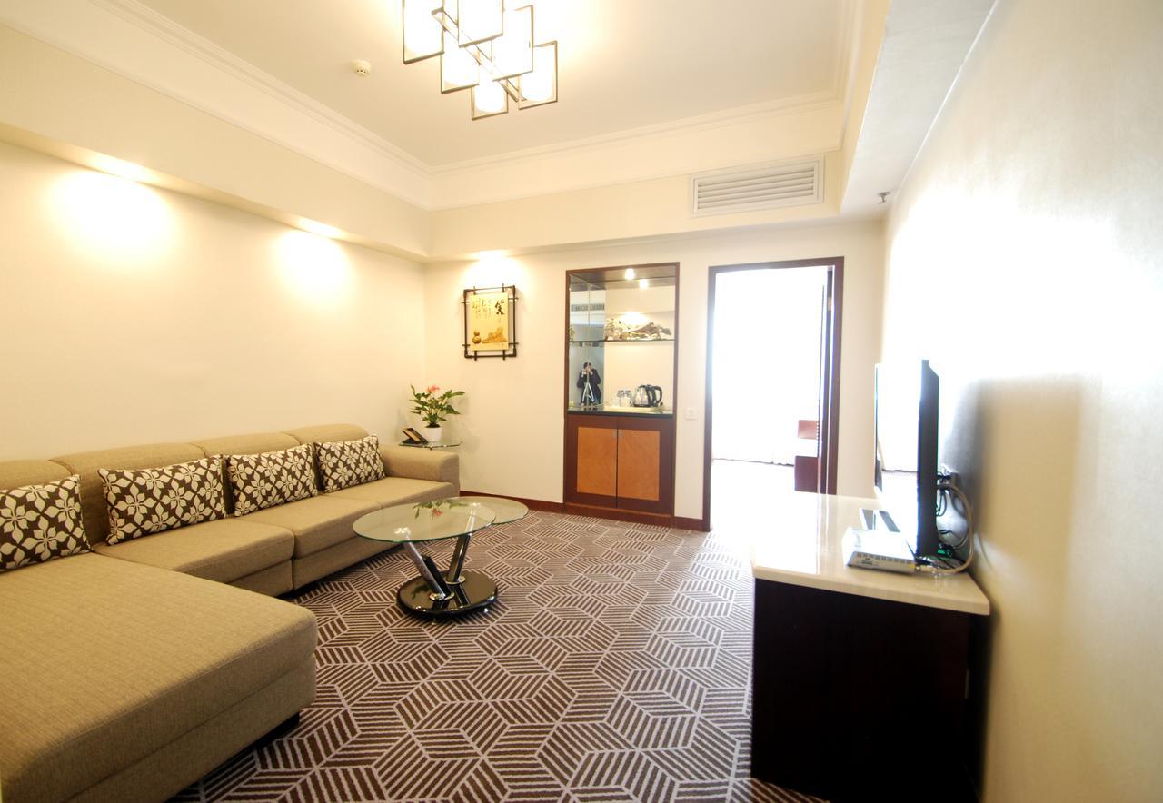 Overseas Chinese Friendship Hotel Guangzhou Bagian luar foto