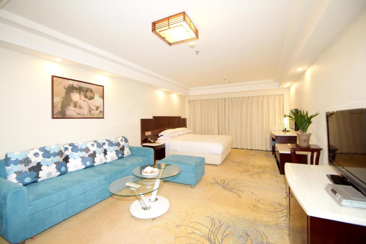 Overseas Chinese Friendship Hotel Guangzhou Bagian luar foto